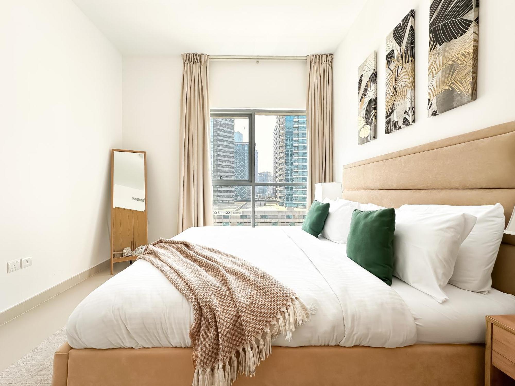 Apartment Trophy - Downtown Skyline Sanctuary Dubai